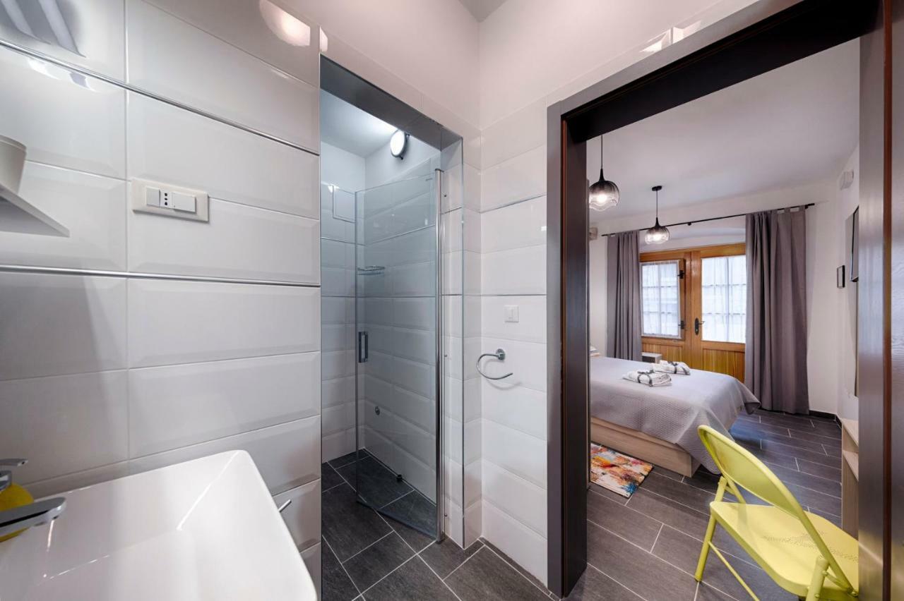 En Suite Room Demaria コミジャ エクステリア 写真